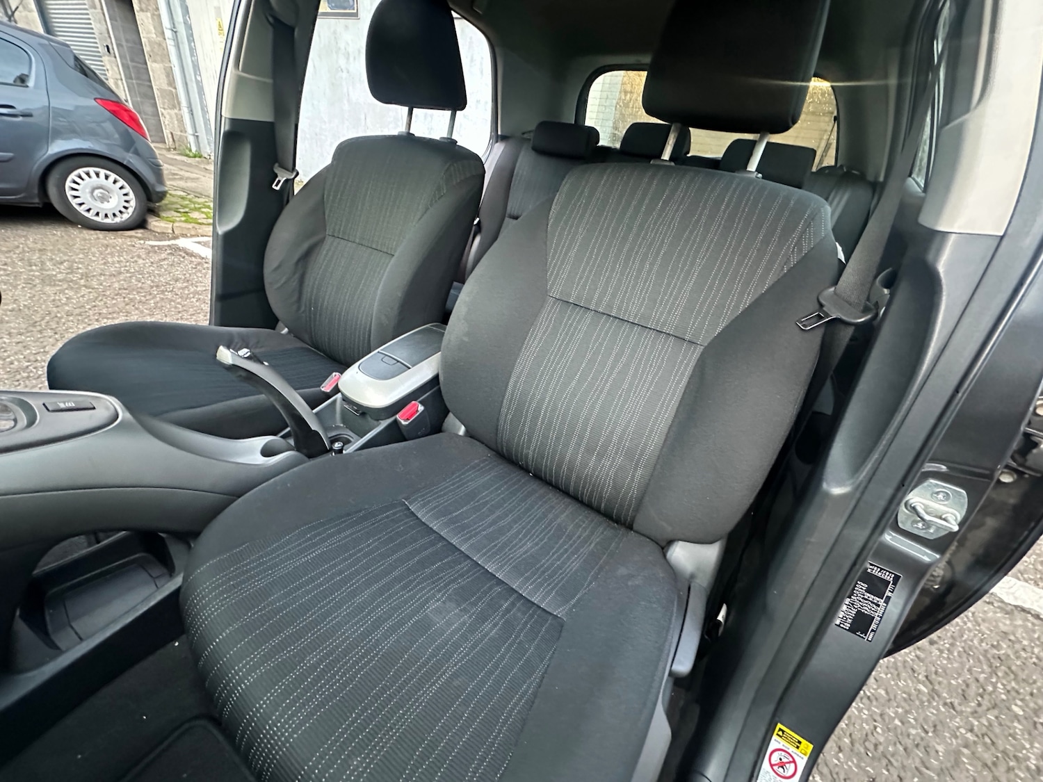 Used Toyota Auris 2007 for sale - 76472072: Photo 15