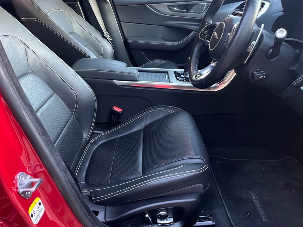 Used Jaguar XE 2020 for sale - 76740758: Photo 13