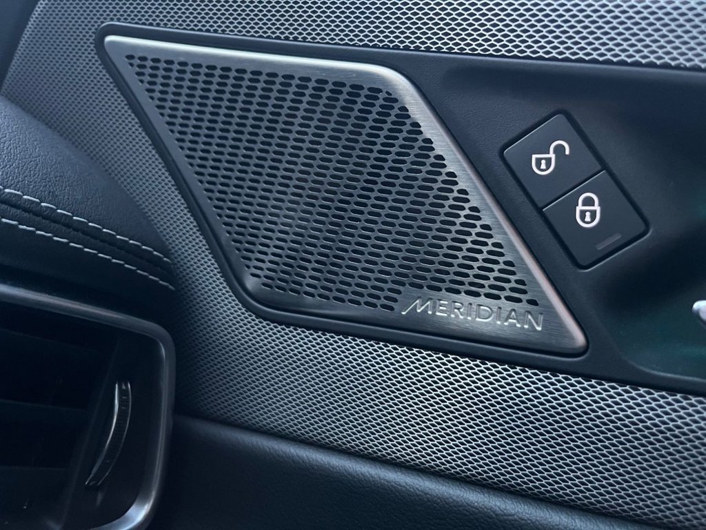 Used Jaguar XE 2020 for sale - 76740758: Photo 28