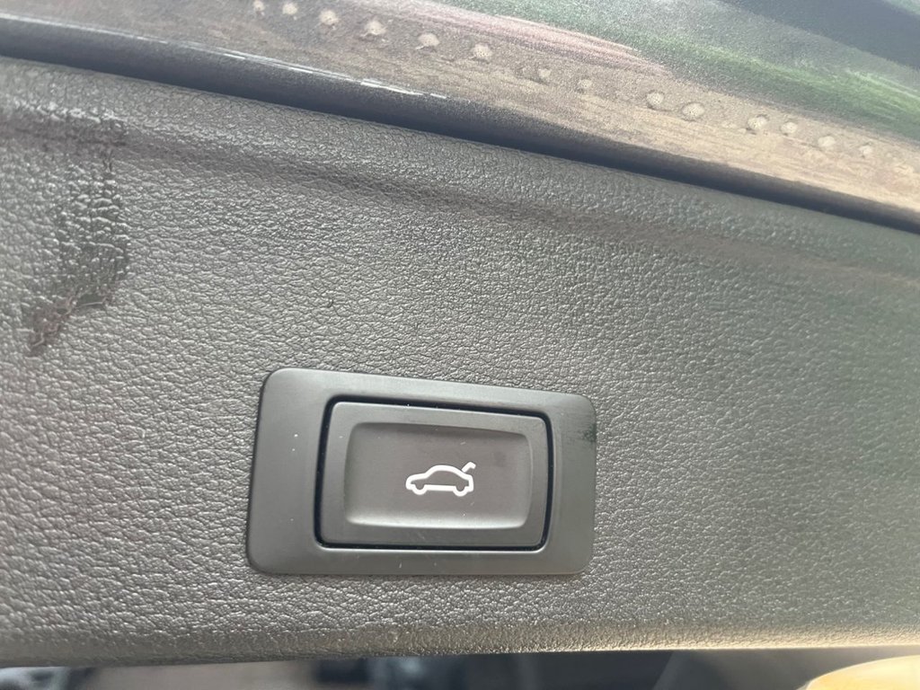 Used Audi A4 Avant 2016 for sale - 77089068: Photo 28