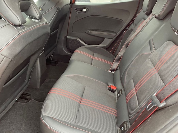 Used Renault Clio 2022 for sale - 76256279: Photo 23