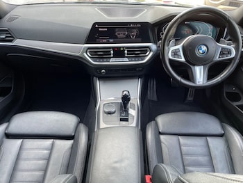 Used BMW 3 Series 2021 for sale - 75359312: Photo