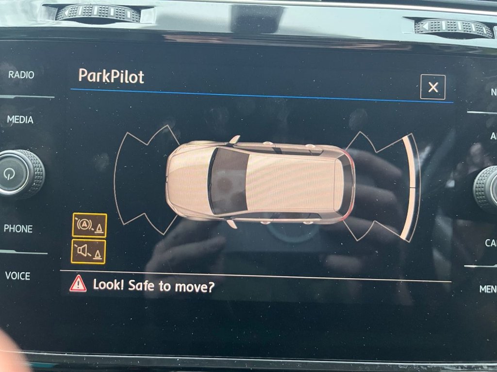 Used Volkswagen Golf 2018 for sale - 76798039: Photo 26