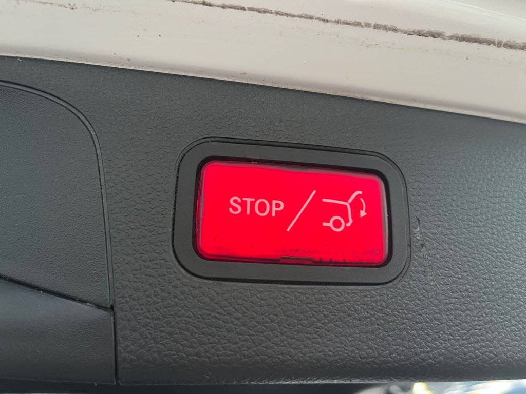 Used Mercedes-Benz GLC 2017 for sale - 76642562: Photo 17