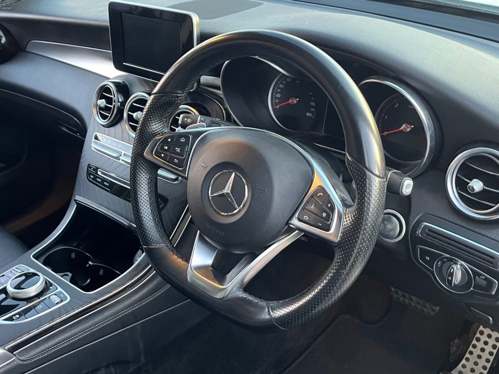 Used Mercedes-Benz GLC 2017 for sale - 76642562: Photo 4