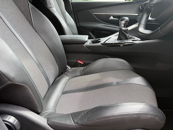 Used Peugeot 3008 2021 for sale - 79474698: Photo