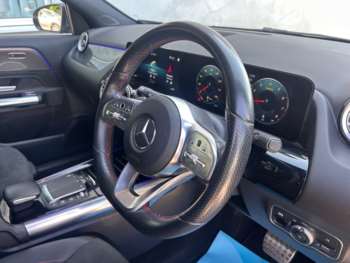 Used Mercedes-Benz GLA 2020 for sale - 74592846: Photo