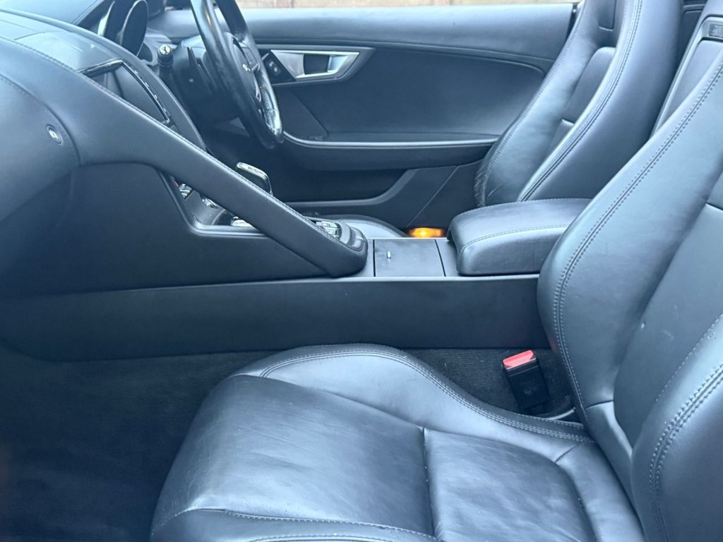 Used Jaguar F-Type 2017 for sale - 77383859: Photo 13