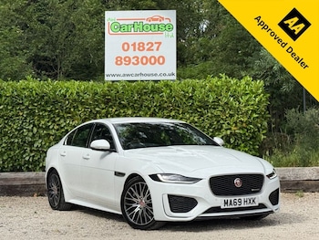 Used Jaguar XE 2019 for sale - 78919110: Photo