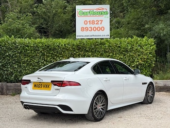 Used Jaguar XE 2019 for sale - 78919110: Photo