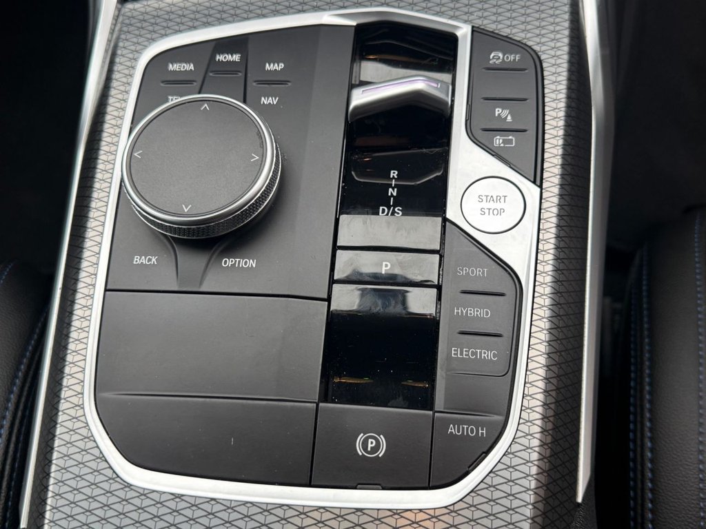 Used BMW 3 Series 2022 for sale - 77328489: Photo 32