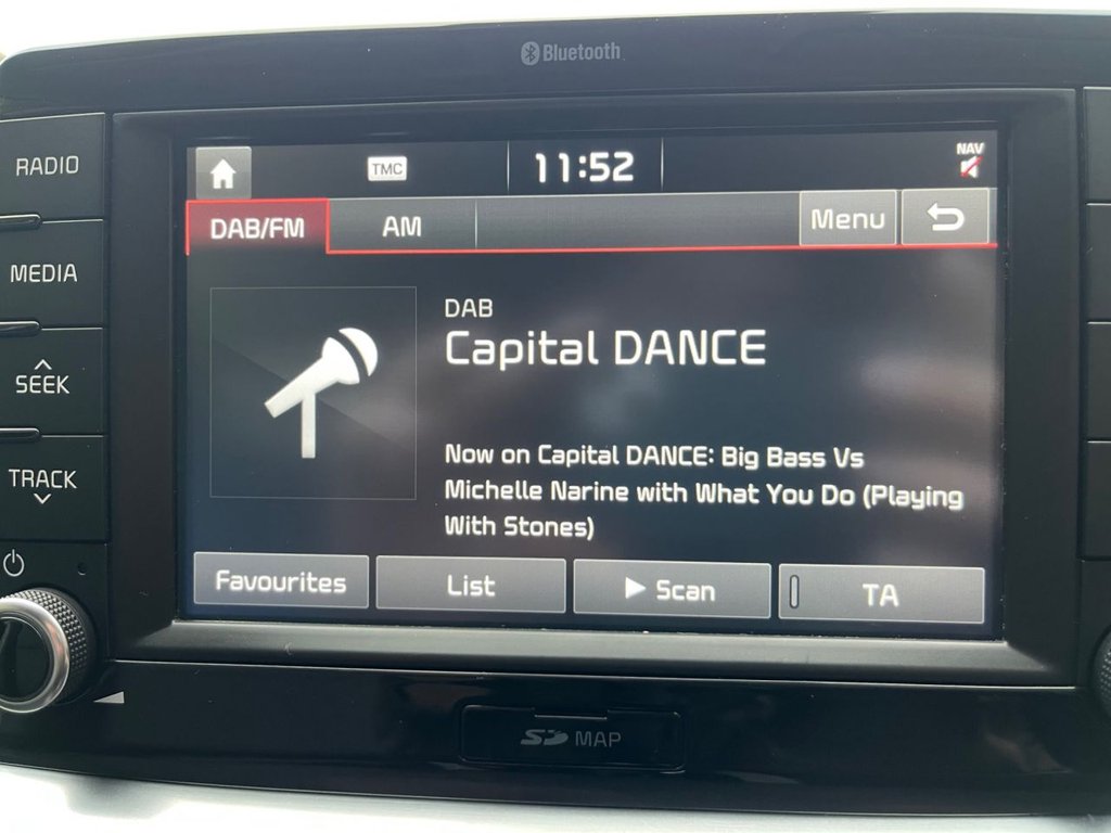 Used Kia Stonic 2018 for sale - 76256271: Photo 19