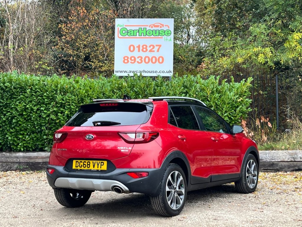 Used Kia Stonic 2018 for sale - 76256271: Photo 2