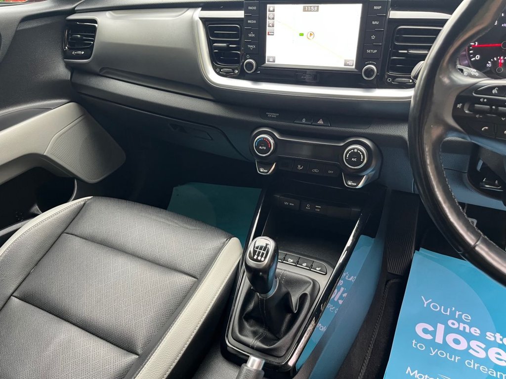 Used Kia Stonic 2018 for sale - 76256271: Photo 21