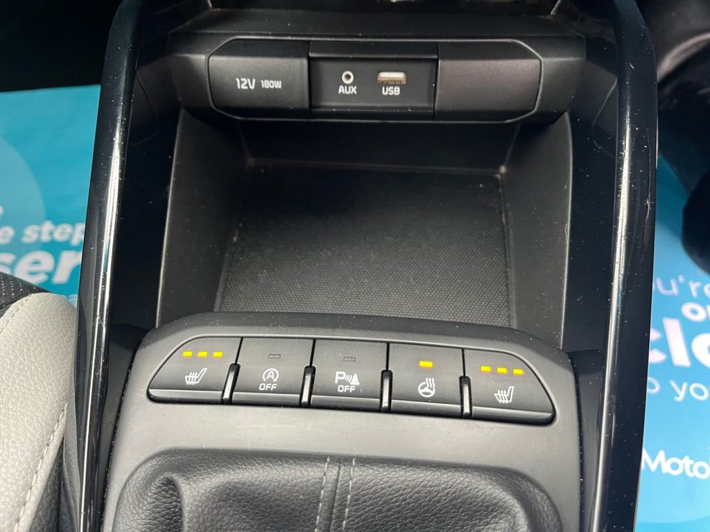 Used Kia Stonic 2018 for sale - 76256271: Photo 22