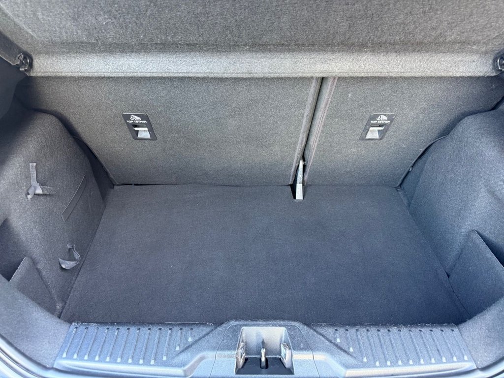 Used Ford Fiesta 2018 for sale - 76430282: Photo 23