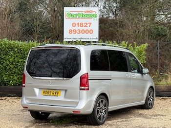 Used Mercedes-Benz V-Class 2019 for sale - 77499015: Photo