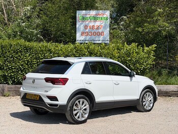 Used Volkswagen T-Roc 2018 for sale - 78458598: Photo