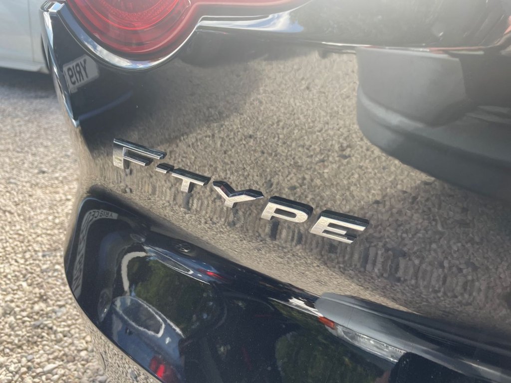 Used Jaguar F-Type 2015 for sale - 76119233: Photo 28
