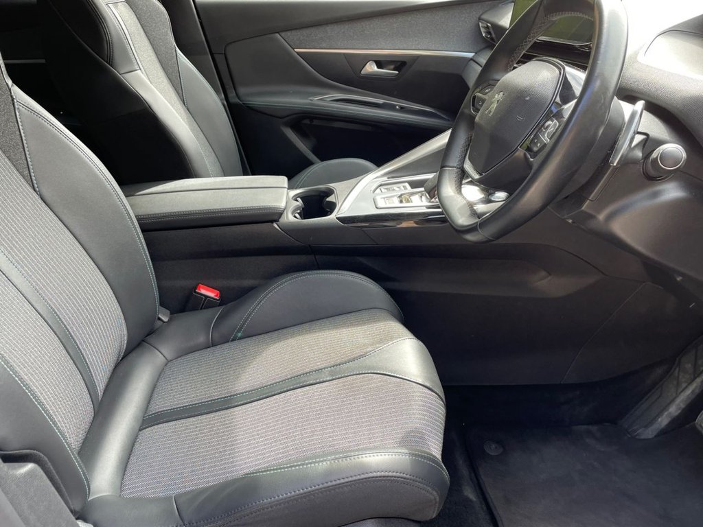 Used Peugeot 3008 2021 for sale - 76569870: Photo 15