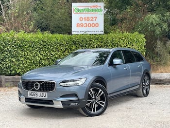 Used Volvo V90 Cross Country 2019 for sale - 79191376: Photo