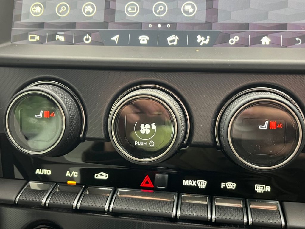 Used Jaguar F-Type 2019 for sale - 76396329: Photo 20