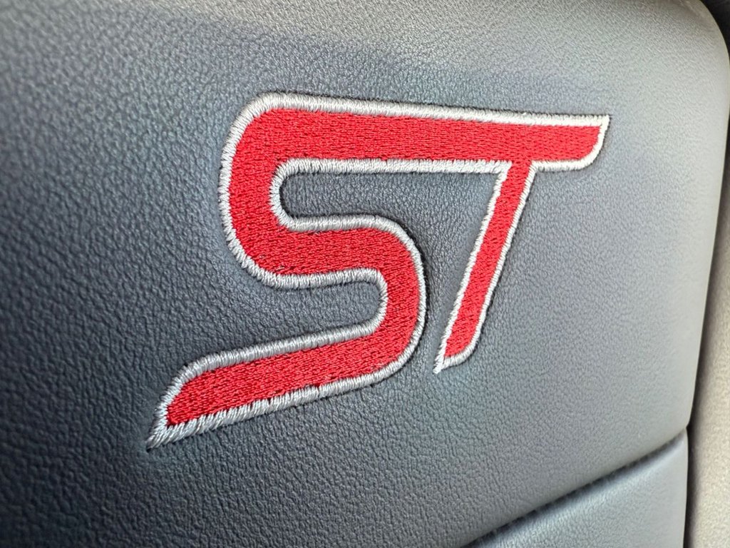 Used Ford Focus 2017 for sale - 76570359: Photo 25