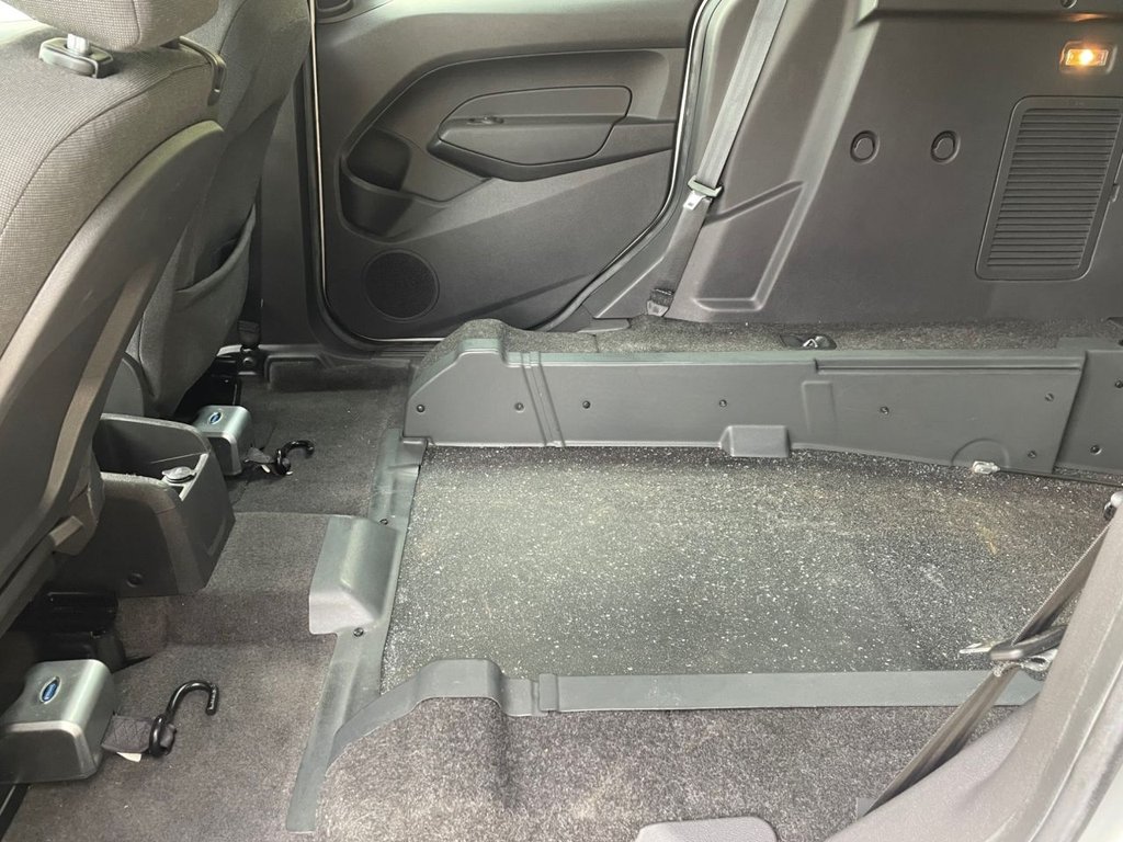 Used Ford Tourneo Connect 2017 for sale - 76356264: Photo 16