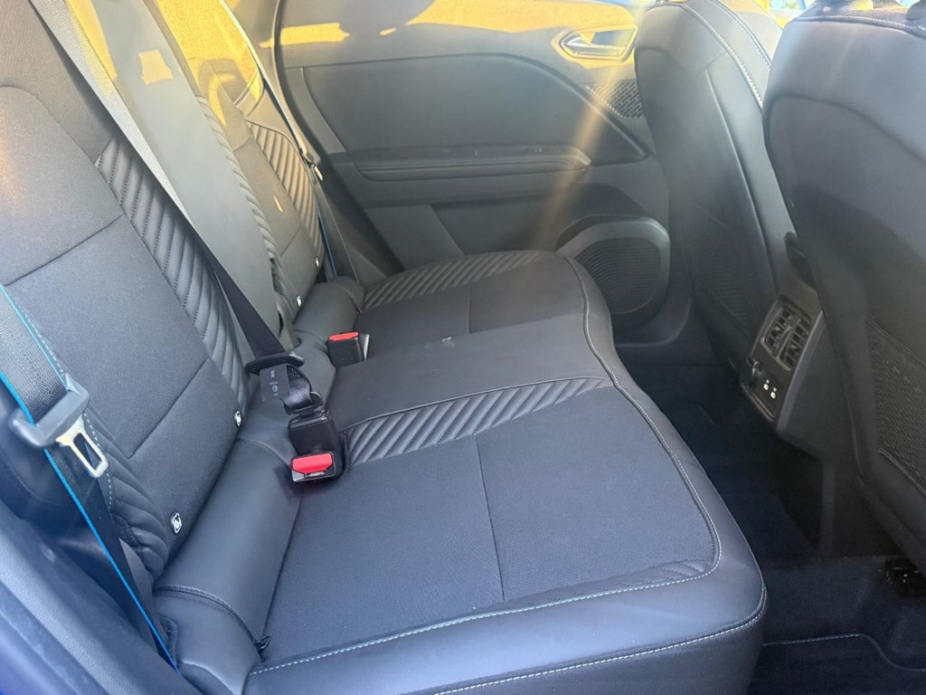 Used Renault Captur 2024 for sale - 77356403: Photo 13