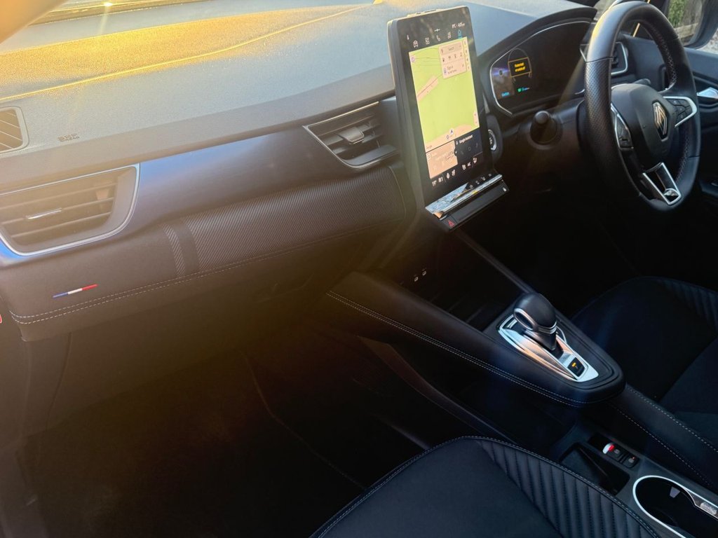 Used Renault Captur 2024 for sale - 77356403: Photo 25