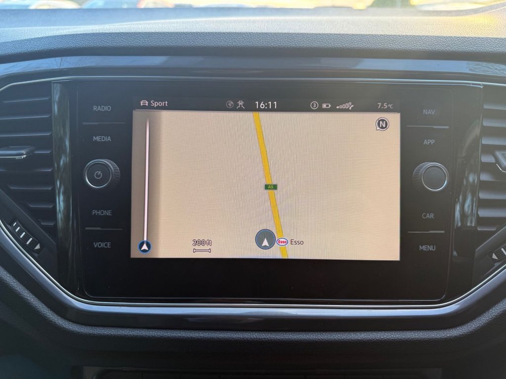 Used Volkswagen T-Roc 2021 for sale - 76617645: Photo 14