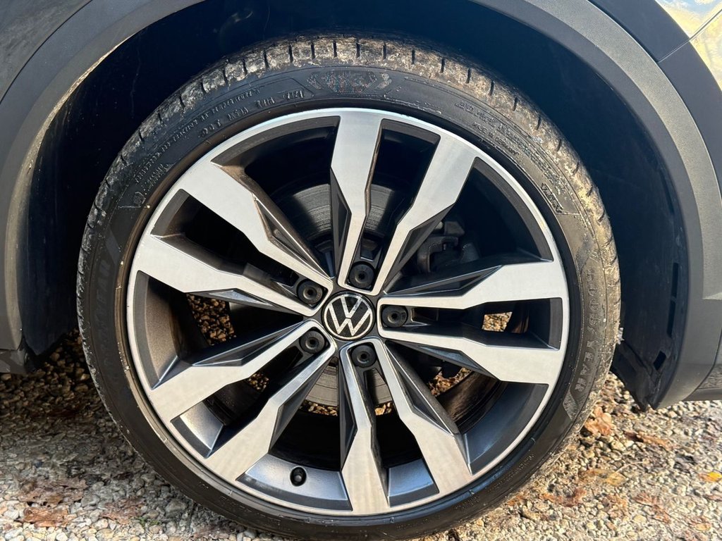 Used Volkswagen T-Roc 2021 for sale - 76617645: Photo 26