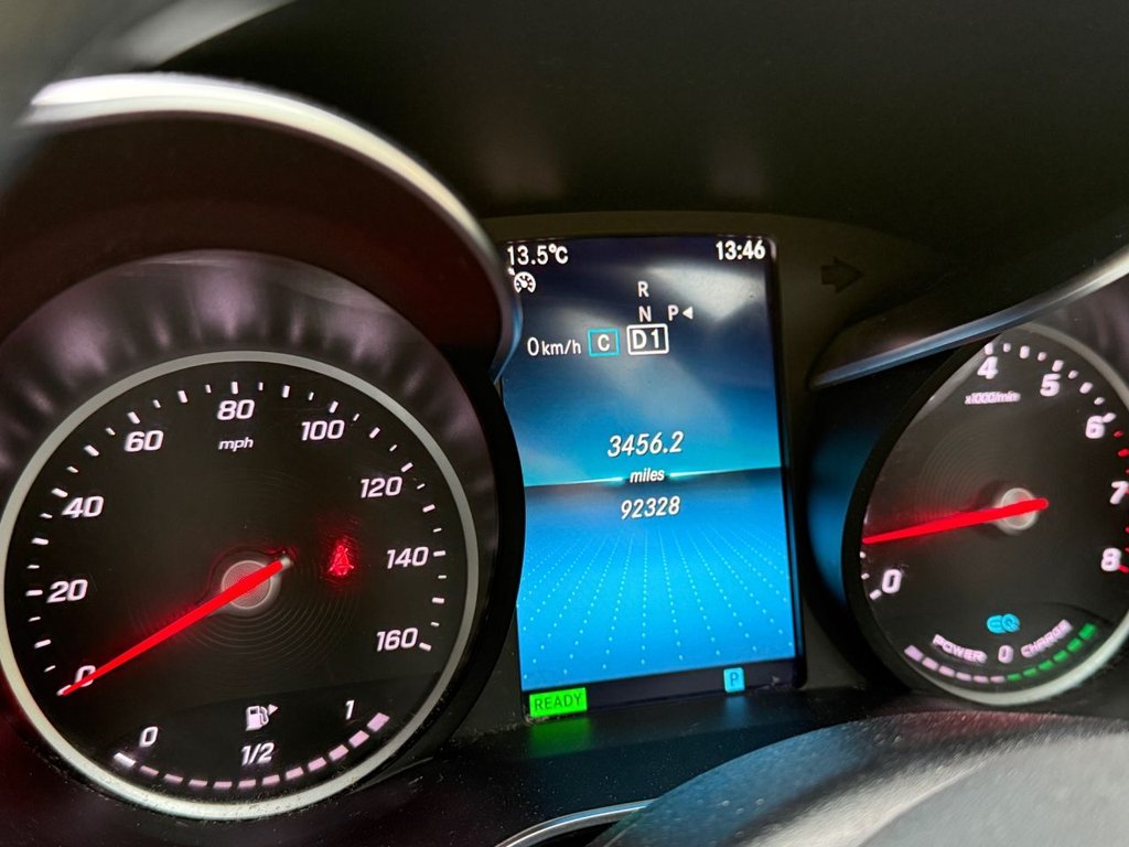 Used Mercedes-Benz C Class 2018 for sale - 76820410: Photo 25