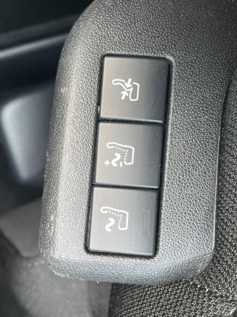 Used Citroen C4 Picasso 2017 for sale - 75960854: Photo 21