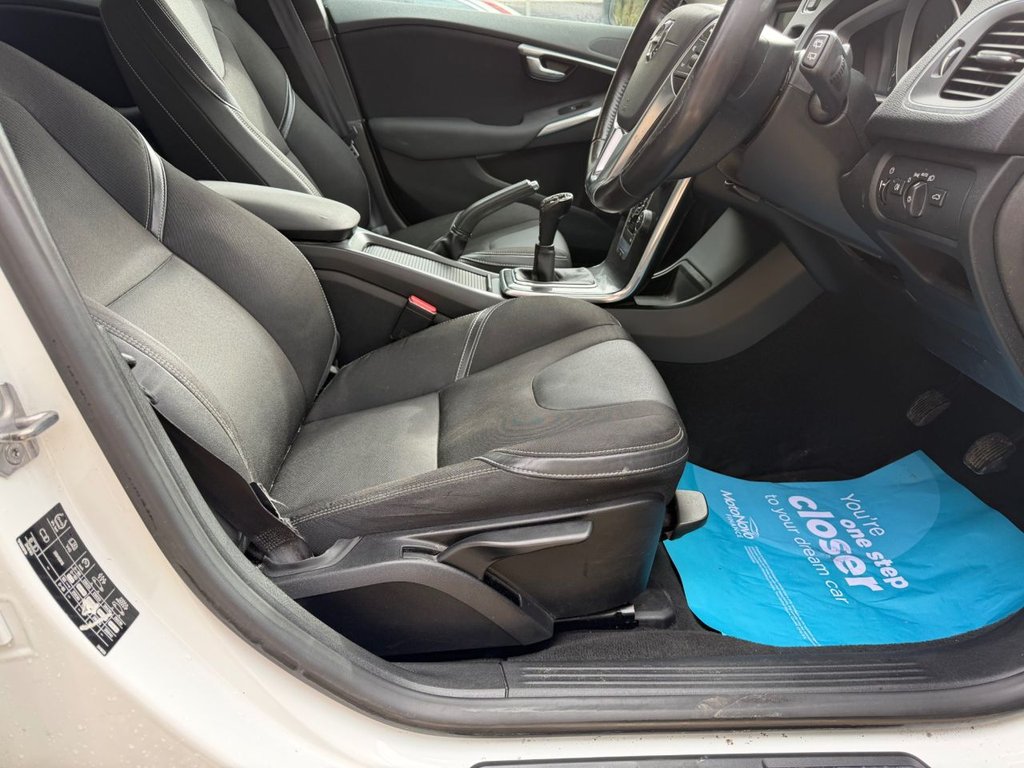 Used Volvo V40 2017 for sale - 77621664: Photo 12