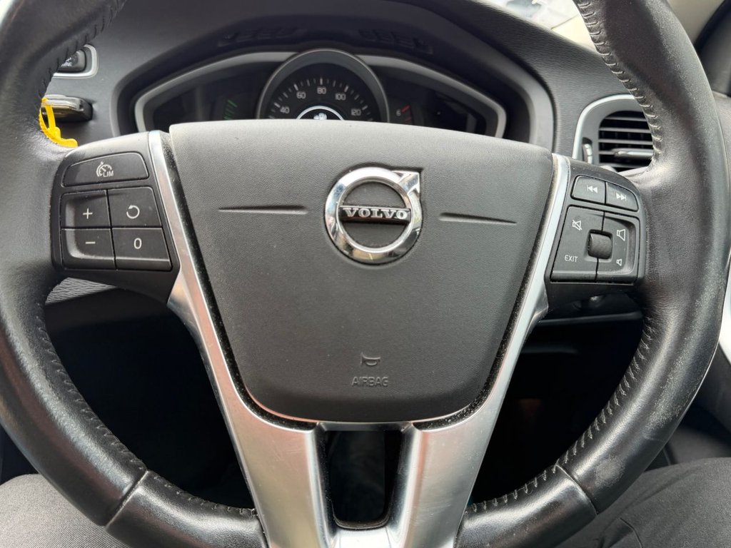 Used Volvo V40 2017 for sale - 77621664: Photo 19
