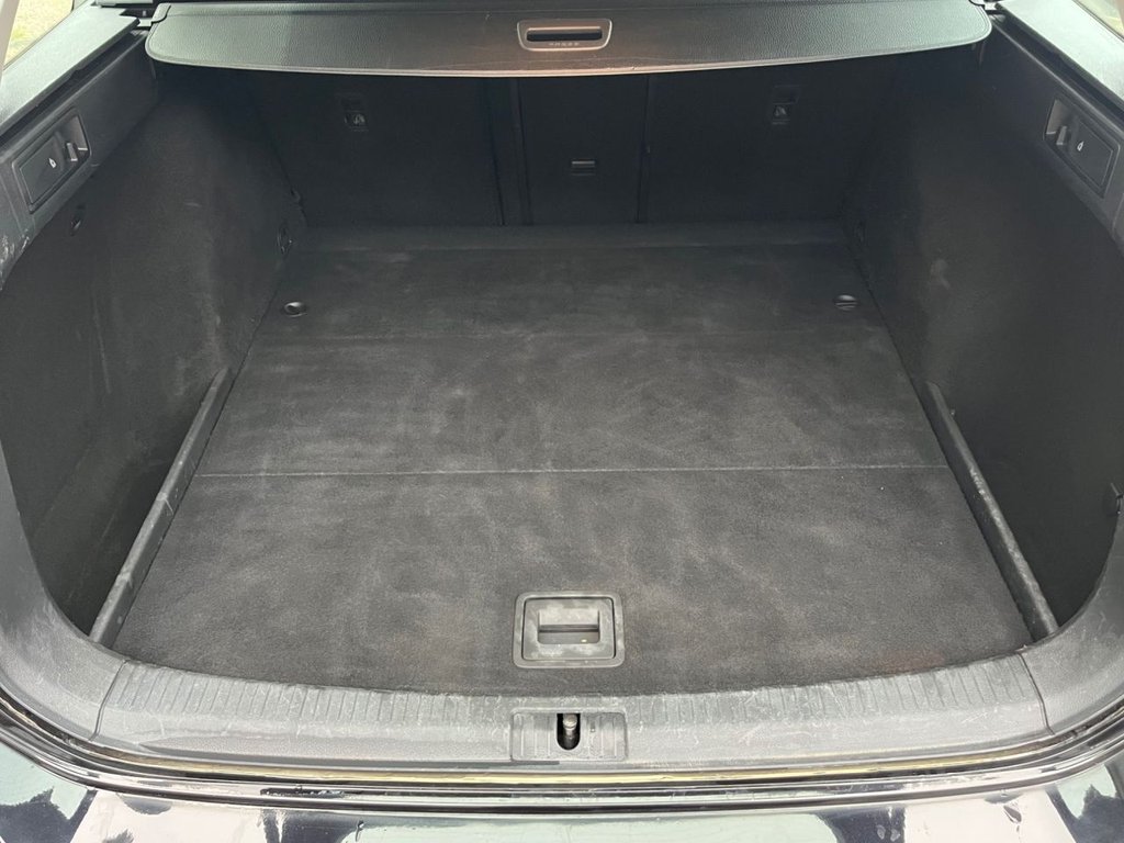 Used Volkswagen Golf 2018 for sale - 76256280: Photo 15