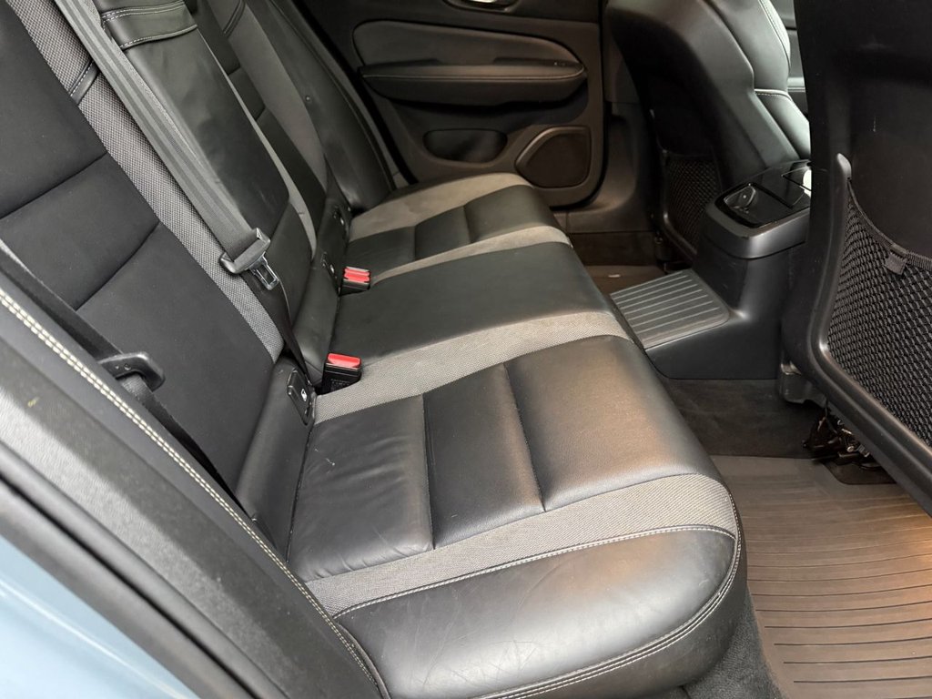 Used Volvo V60 2021 for sale - 77328492: Photo 17