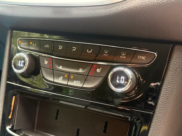 Used Vauxhall Astra 2019 for sale - 75275639: Photo 24