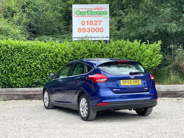 Used Ford Focus 2016 for sale - 74570437: Photo 2