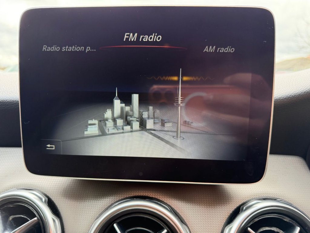 Used Mercedes-Benz GLA 2019 for sale - 78124125: Photo 24