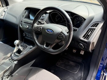 Used Ford Focus 2017 for sale - 78387370: Photo