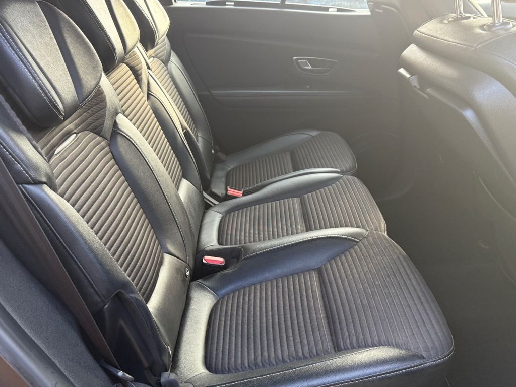 Used Renault Grand Scenic 2018 for sale - 75923291: Photo 14