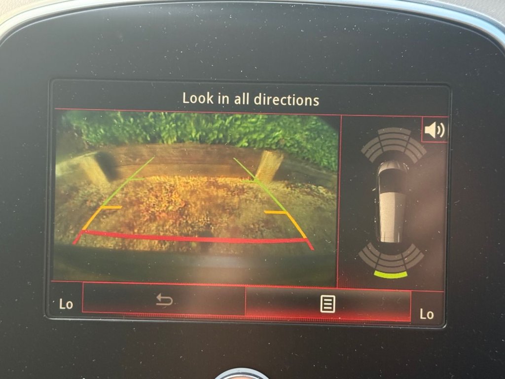 Used Renault Grand Scenic 2018 for sale - 75923291: Photo 25