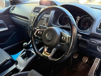 Used Volkswagen Scirocco 2017 for sale - 78828562: Photo