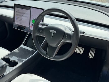 Used Tesla Model 3 2020 for sale - 78569806: Photo