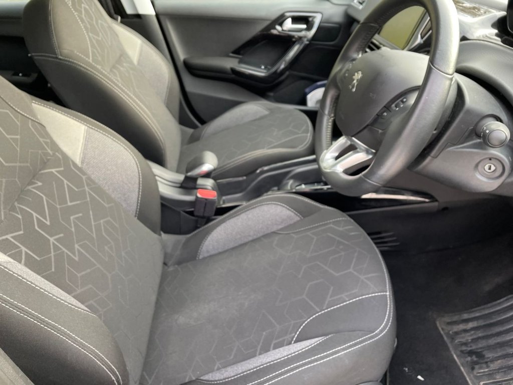 Used Peugeot 2008 2019 for sale - 77037934: Photo 12