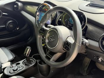 Used MINI Hatch 2022 for sale - 79607584: Photo
