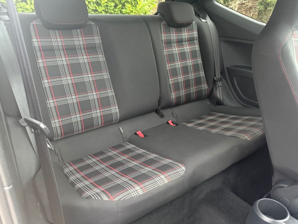 Used Volkswagen up! 2018 for sale - 77792082: Photo 14