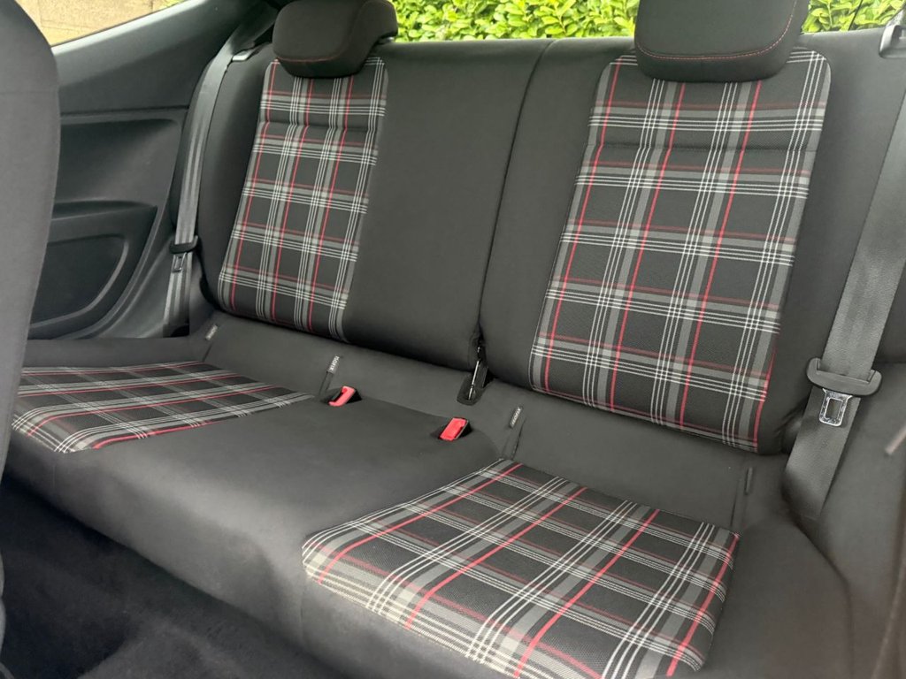 Used Volkswagen up! 2018 for sale - 77792082: Photo 16